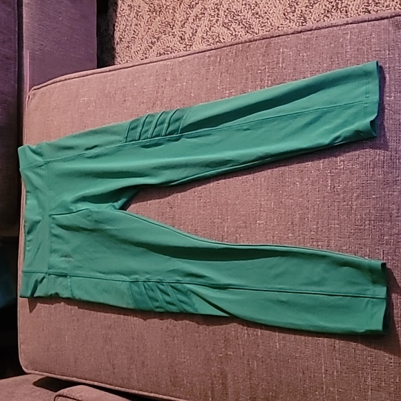 Kids active wear - Picture 2 of 8